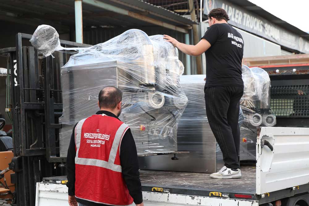 Merkezefendinin Mama Uretim Makineleri Balikesirde