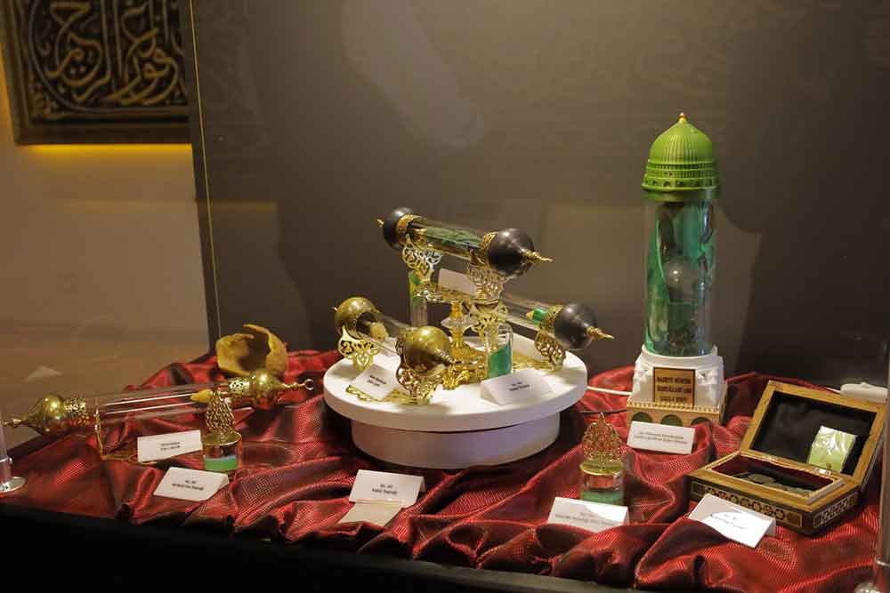 Mukaddes Emanetler Sergisi Dort Gun Boyunca Denizlililerin Ziyaretine Sunulacak 6