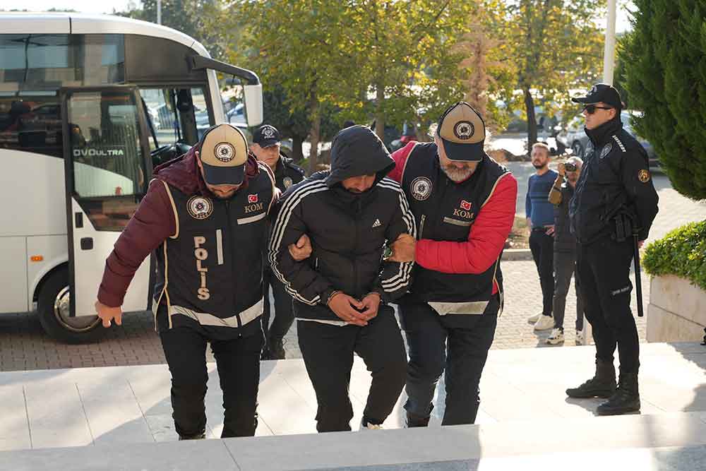 Sahte Alkol Testi Sebekesi 100 Surucunun Ehliyetini Geri Aldirdi 4