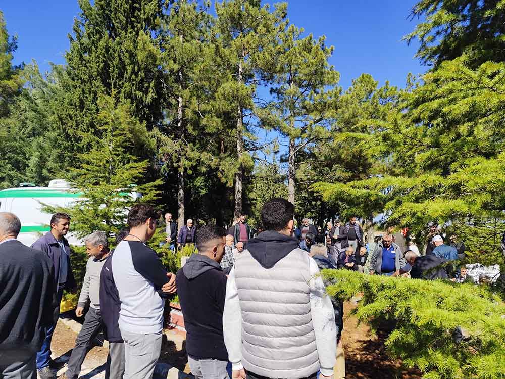 Sobadan Zehirlenen Anne Ve Kizi Son Yolculuklarina Ugurlandi 2