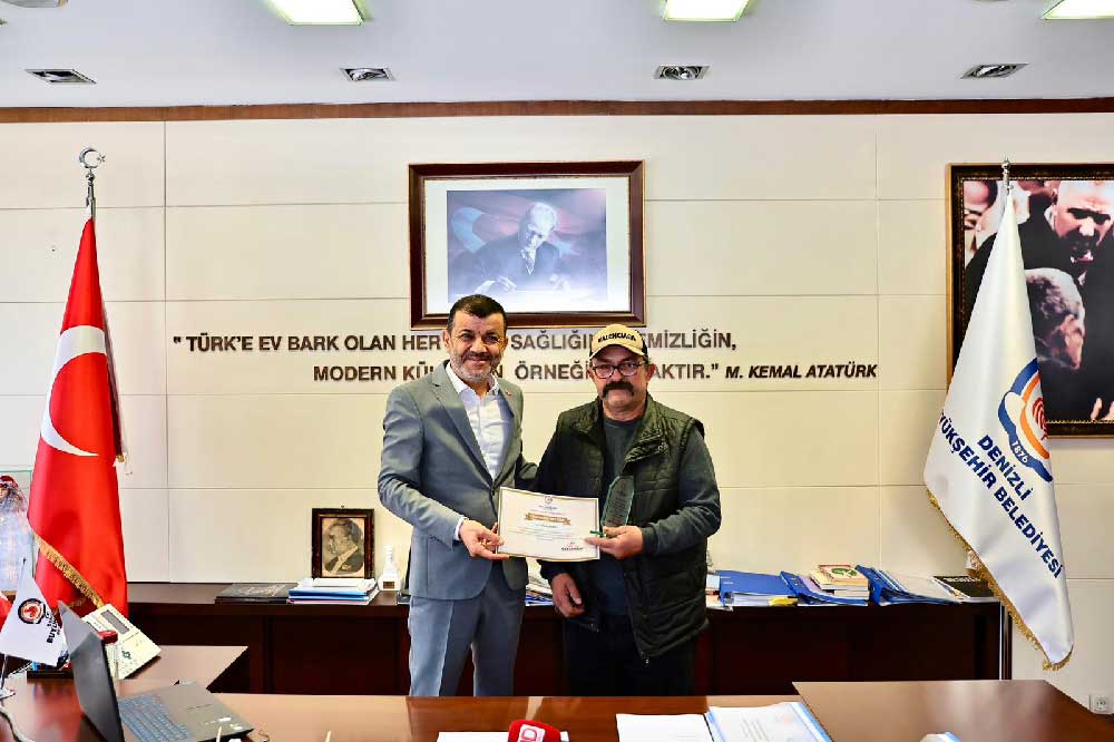 Baskan Cavusoglundan Kahraman Surucuye Tesekkur 3