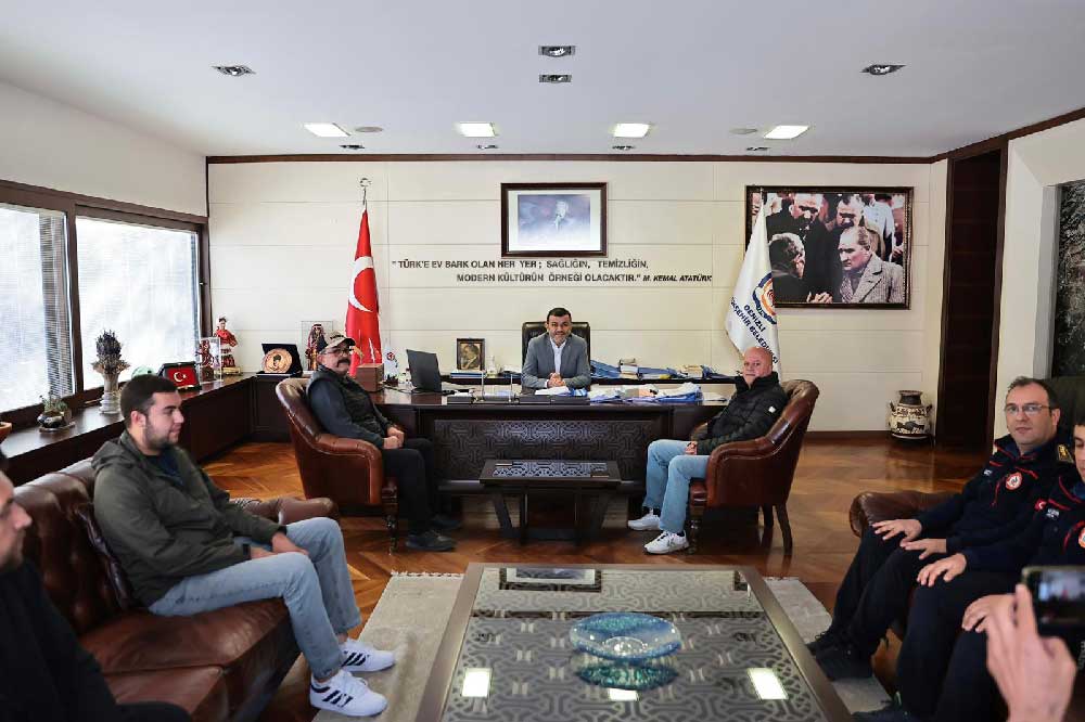 Baskan Cavusoglundan Kahraman Surucuye Tesekkur