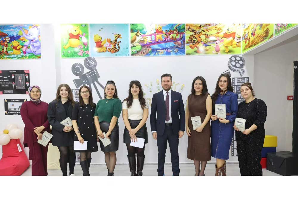 Baskan Tatik Ogretmenler Gununde Ogretmenleri Yalniz Birakmadi 1