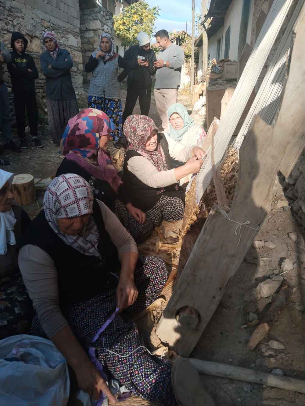 Calda Kesfedilen Benzersiz Dokuma Ornegi Misir Kapcigi Hasir Dokuma 3