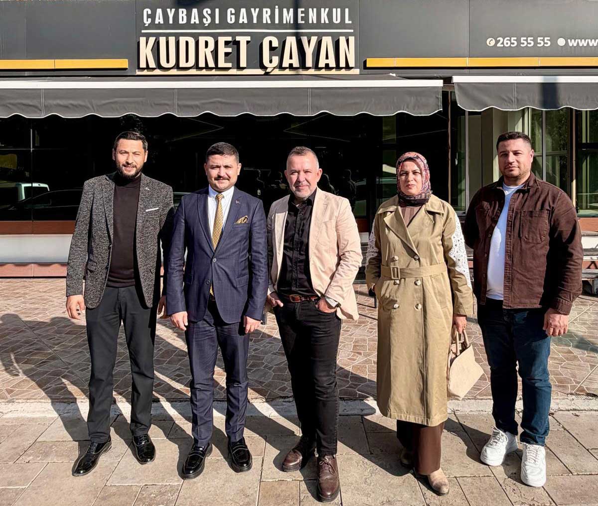 Denizli Emlakcilar Odasi Baskan Adayi Fatih Cetine Sektorun Duayenlerinden Tam Destek7