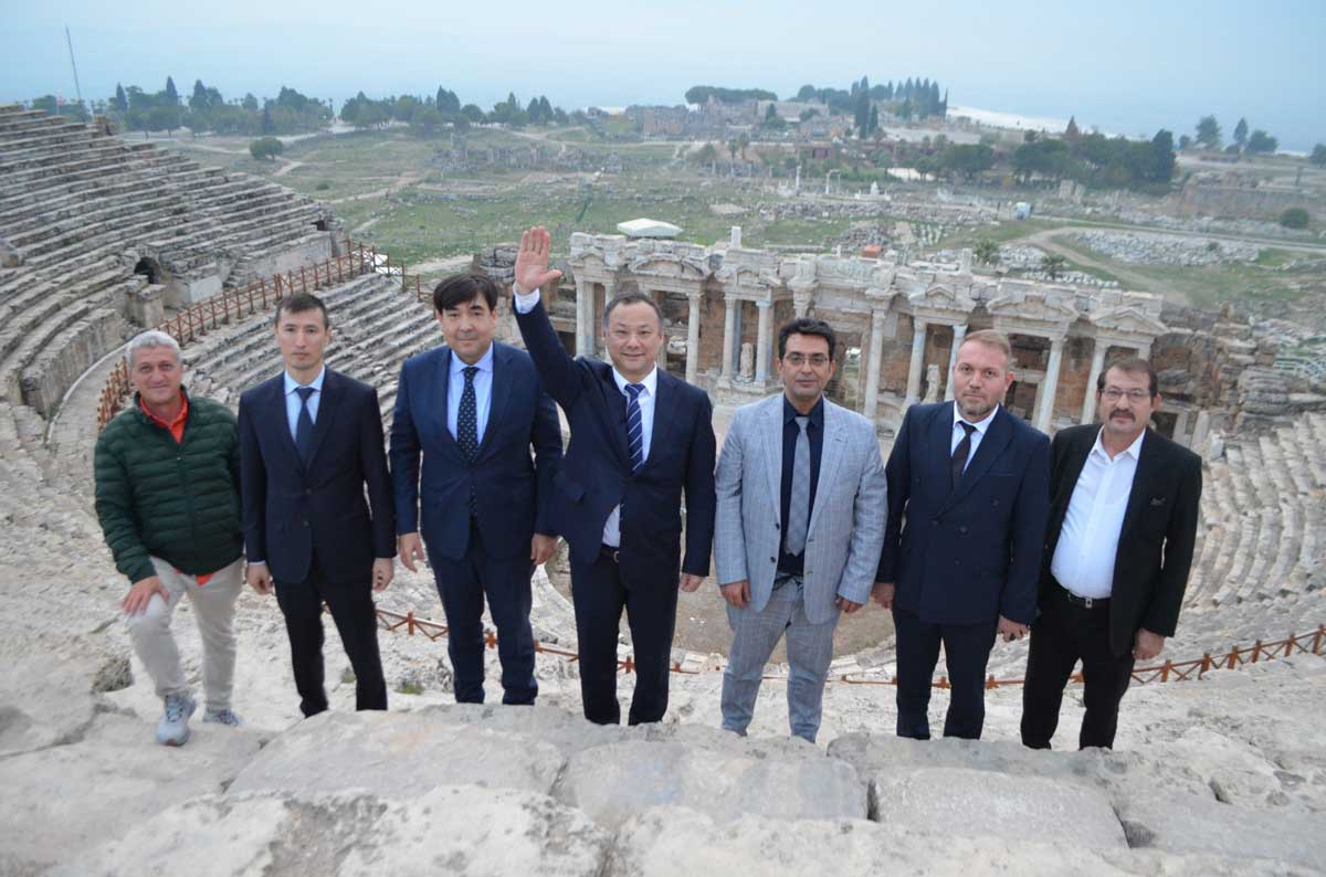 Denizli Kirgizlar Ile Diplomaside Ev Sahipligi Yapiyor3