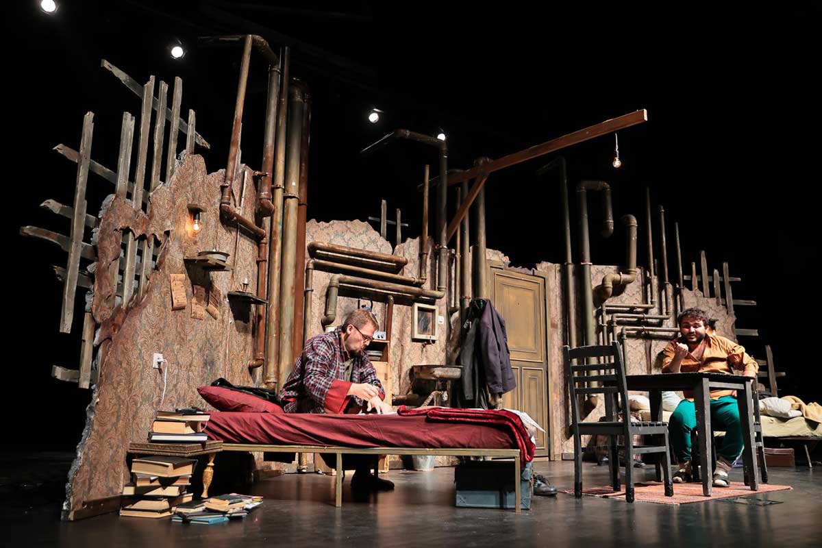 Denizli Sehir Tiyatrosu Sigintilar Tiyatro1