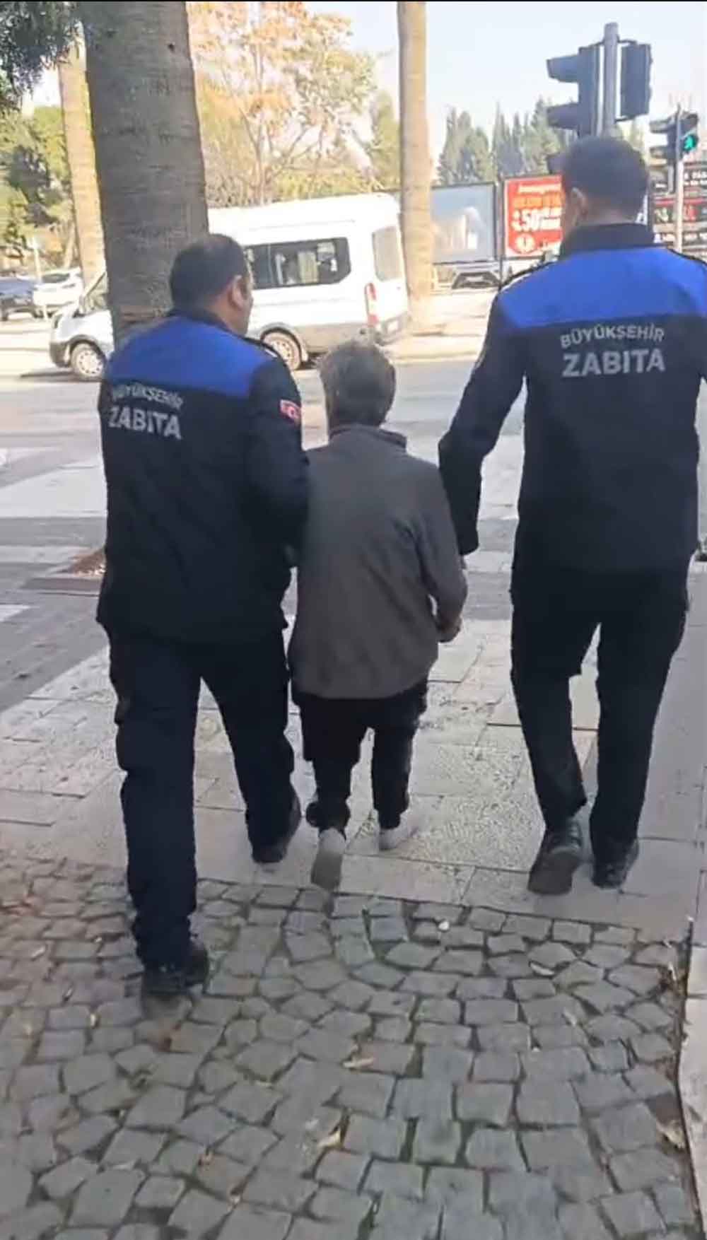 Denizlide Zabitadan Dilencilere Siki Denetim