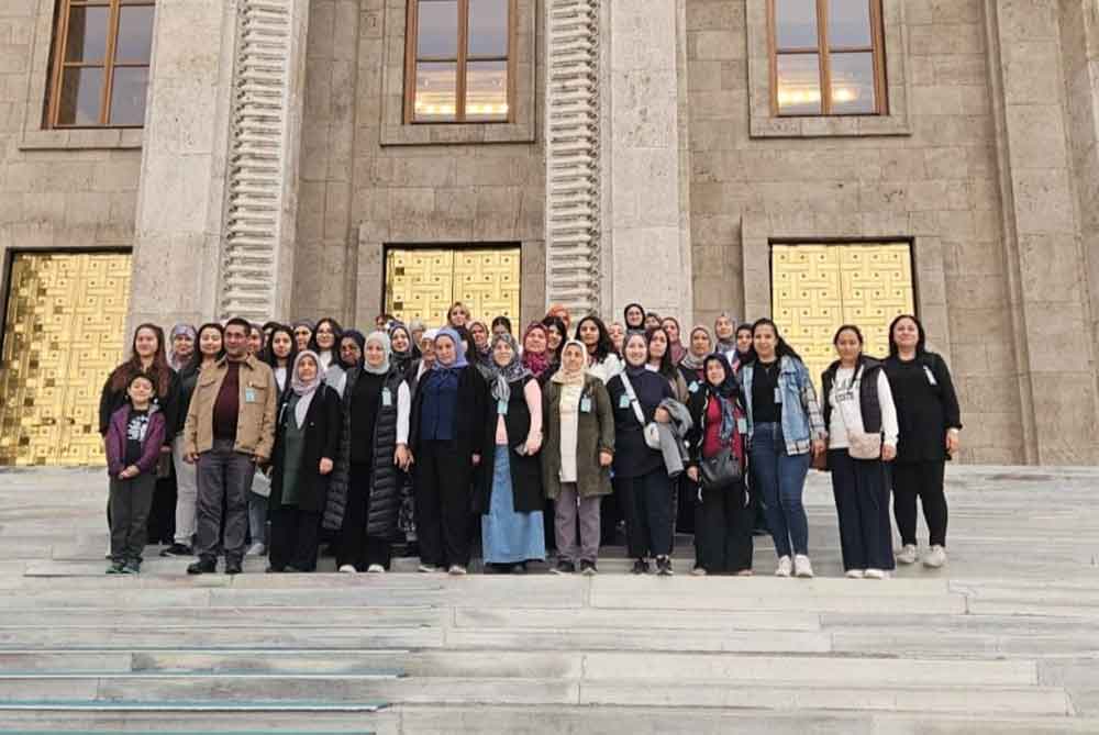 Denizlili 55 Kadin Atanin Huzurunda 1