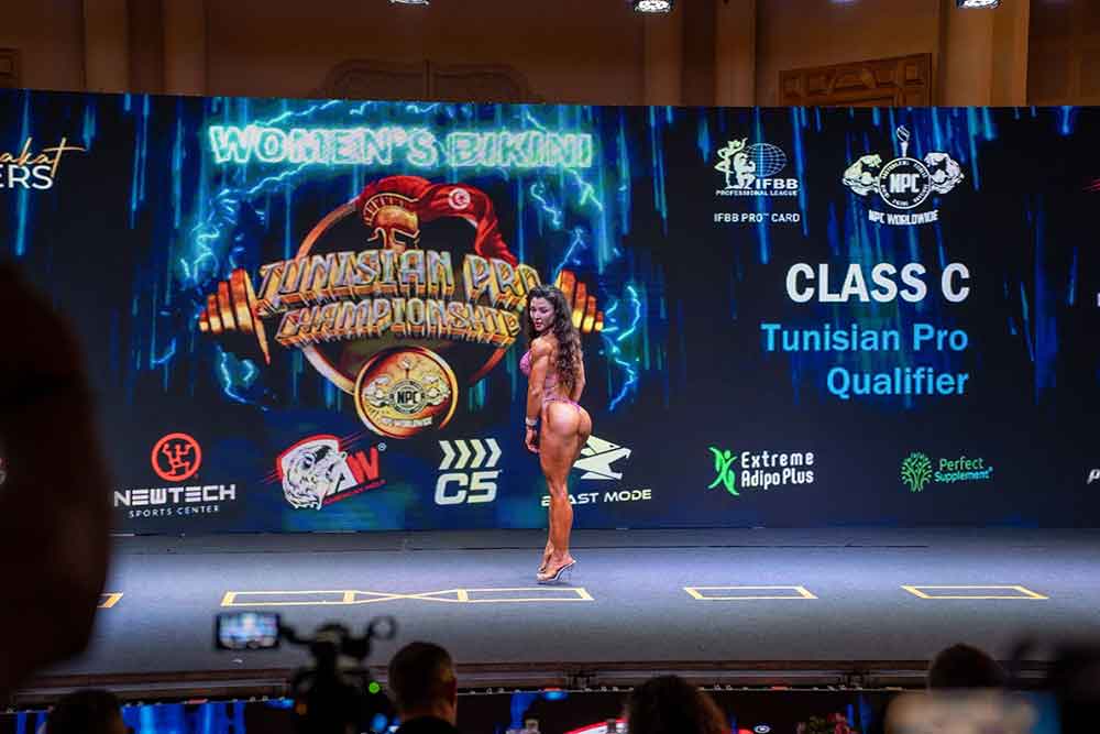 Denizlili Sporcu Vucut Gelistirmede Ifbb Pro Card Sahibi Oldu