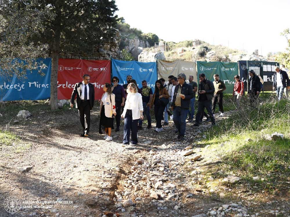 Denizlinin Antik Kentlerinde Calismalar Suruyor