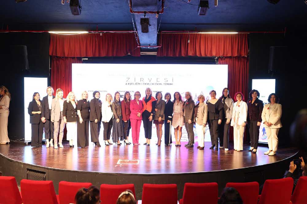 Denizlinin Gucu Kadinlar Zirvesi Merkezefendide Gerceklesti 1