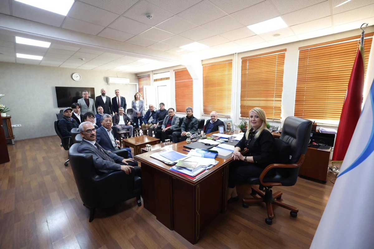 Merkezefendi Belediyesi Deprem Uzmanlarini Agirladi