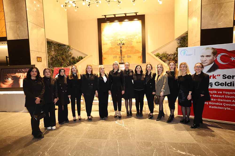 Merkezefendi Kreslerinde Egitim Goren Miniklerden 10 Kasima Ozel Ataturk Sergisi