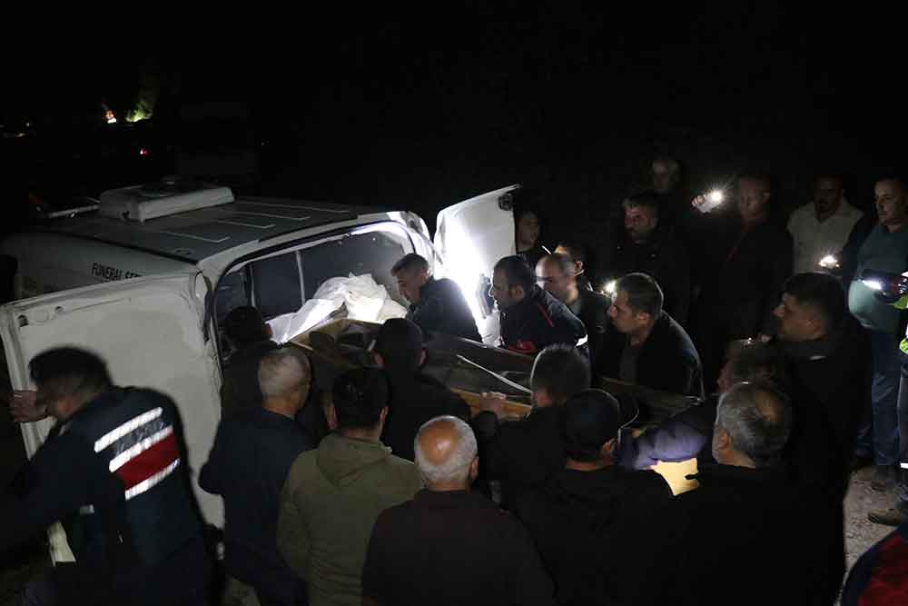 Ormana Odun Toplamaya Giden Ciftin Cansiz Bedenleri 2 Gun Sonra Bulundu 2