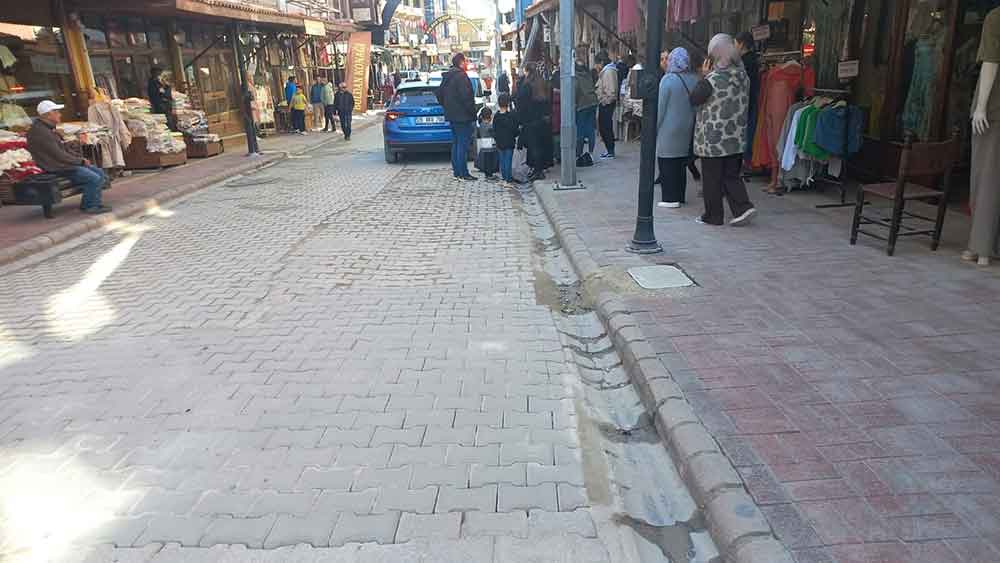 Ters Yone Giren Otomobil Kazaya Sebep Oldu 1 Yarali 1