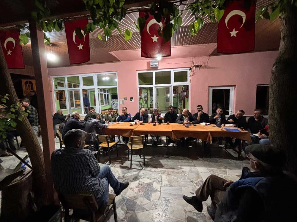 Buyuksehir 1 Yilda 505 Mahallede On Binlerce Vatandasla Bulustu3