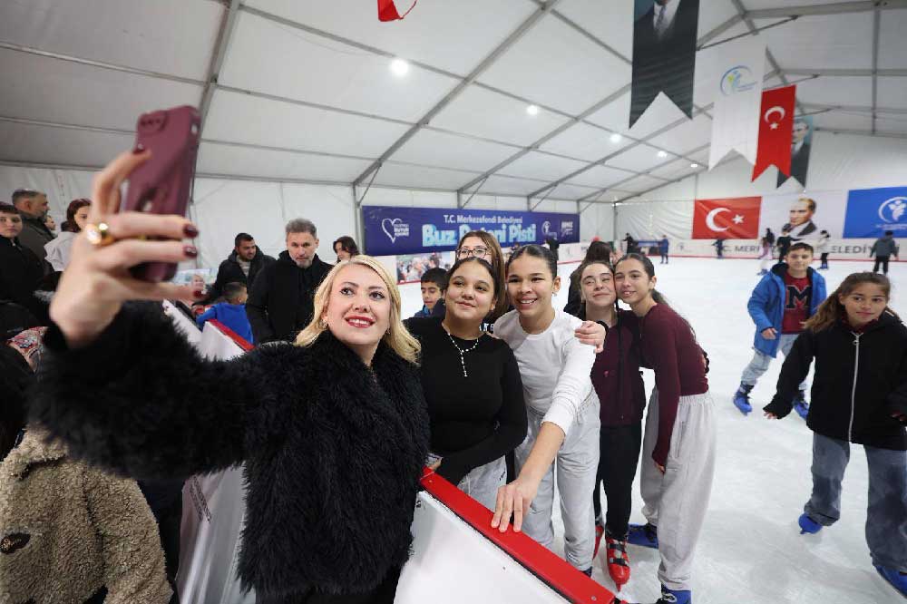 Buz Pateni Pisti Genclerin Yeni Bulusma Noktasi Oldu 4