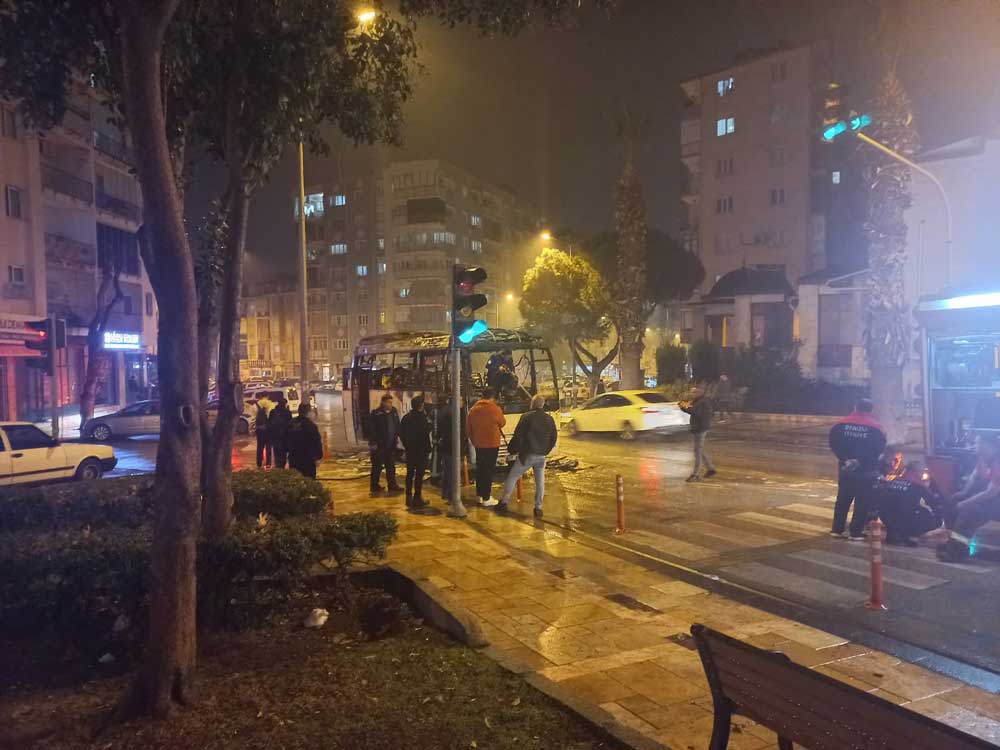 Denizli Pelitlibag Otobus Yangini Servis1