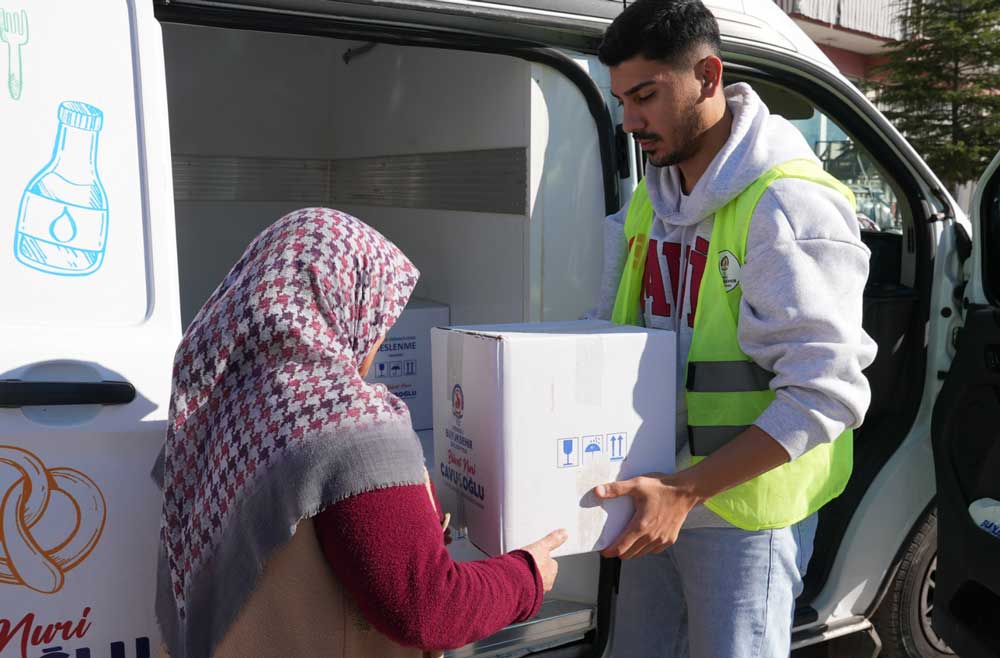 Denizlide Beslenme Yardimi Ilk Yilinda Binlerce Ogrenciye Ulasti2