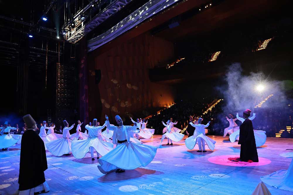 Denizlide Binlerce Kisi Ayni Manevi Iklimde Bir Araya Geldi 5