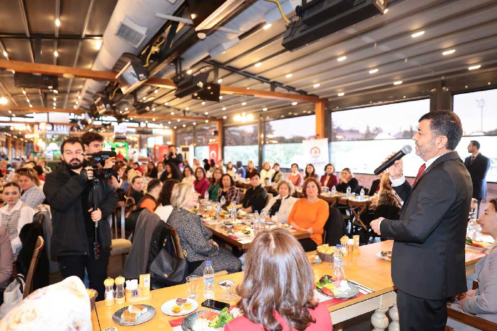 Kadin Meclisinden Dunya Kadin Haklari Gununde Anlamli Bulusma 5