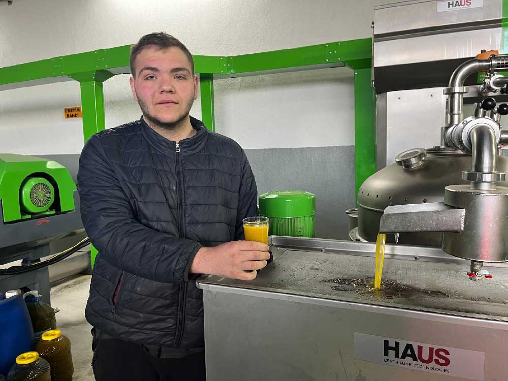 Kara Meyve Altin Siviya Donusuyor 3