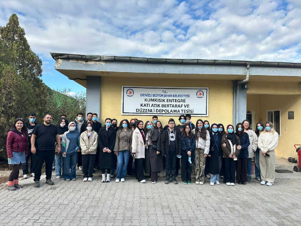 Pau Ogrencilerinden Kumkisik Entegre Atik Bertaraf Tesisine Egitim Ziyareti
