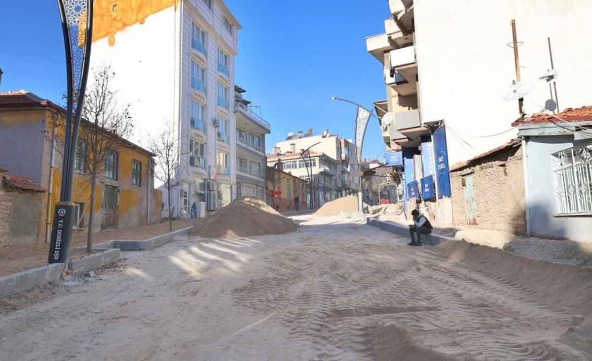 Tavas Ilce Merkezinde Ust Yapi Calismalarini Tum Hiziyla Devam Ediyor 1