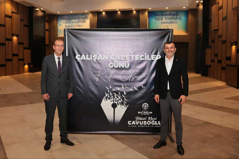 Baskan Cavusoglu Gazeteciler Ve Aileleri Ile Bir Araya Geldi 5