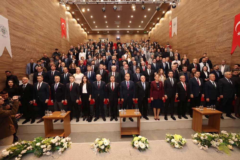 Baskan Seniz Dogana Egfden Odul 4