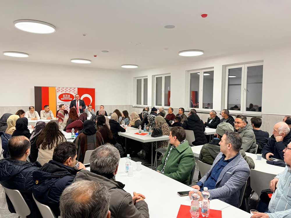 Baskan Tatik Almanyada Yasayan Gurbetcilerle Bir Araya Geldi 1