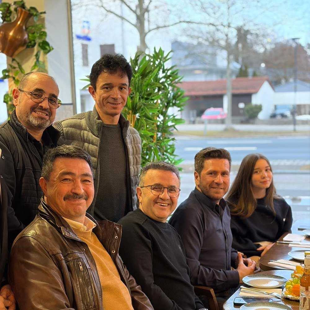 Baskan Tatik Almanyada Yasayan Gurbetcilerle Bir Araya Geldi 3