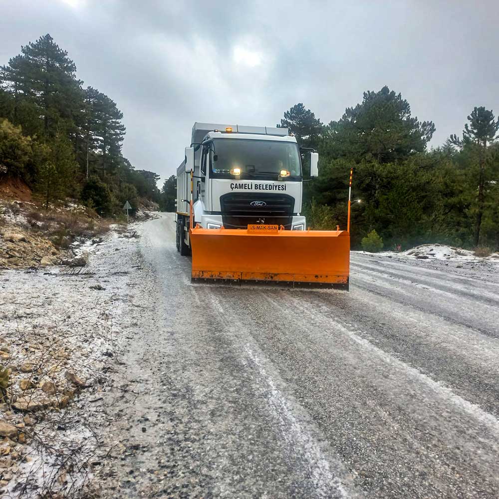 Camelide Kis Mesaisi Yeni Tuzlama Araci Ilk Gorevine Cikti 1