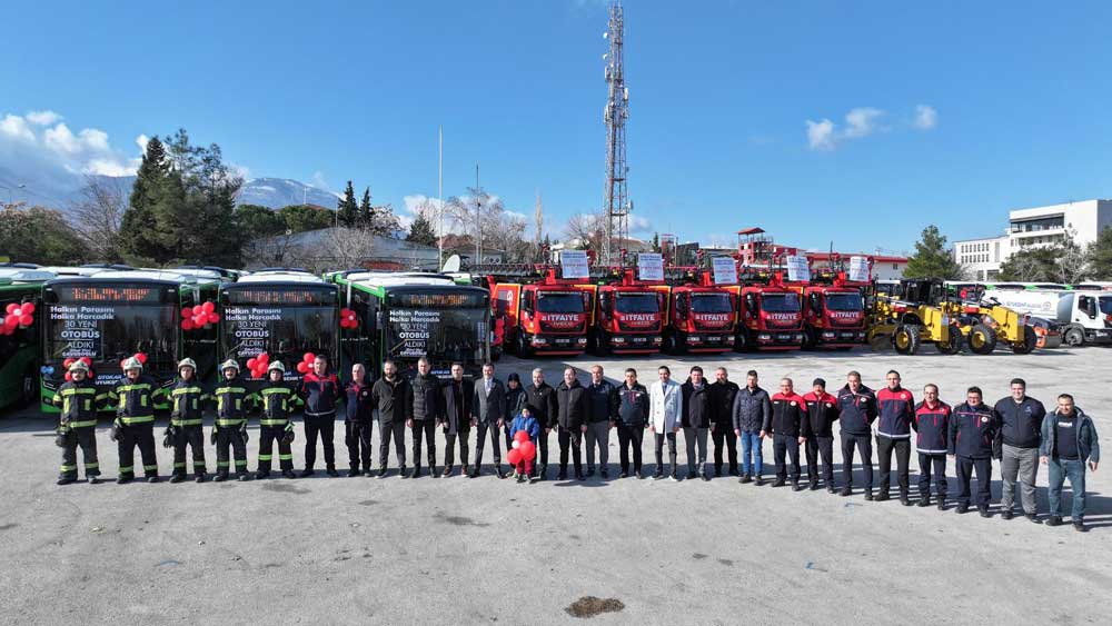Denizli Buyuksehirden 100 Yeni Aracla Hizmet Filosunu Zenginlestirdi5