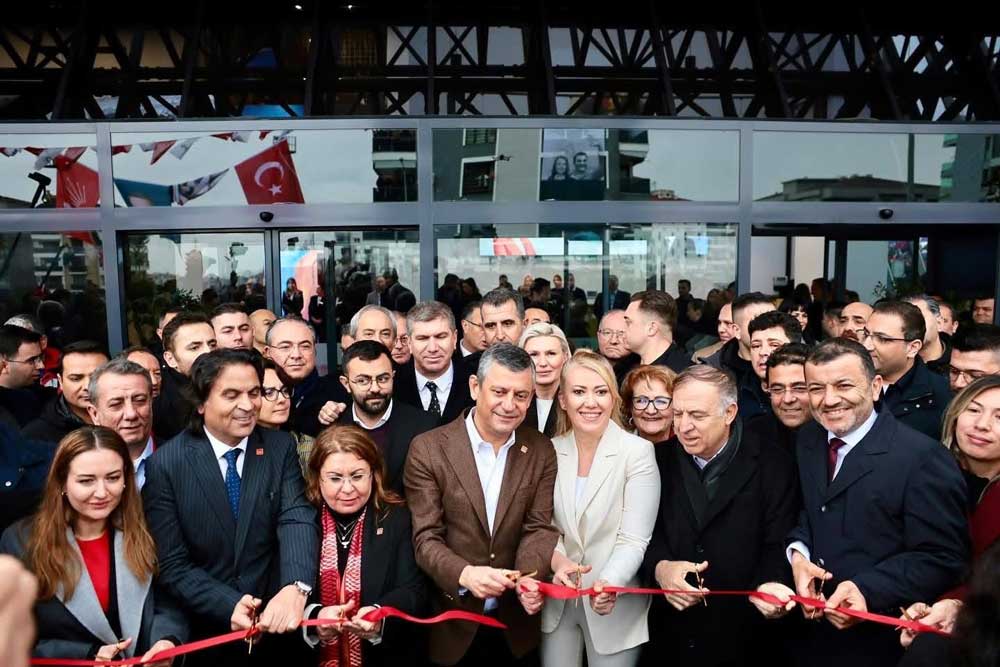 Denizli Chp Miting Ozgur Ozel1