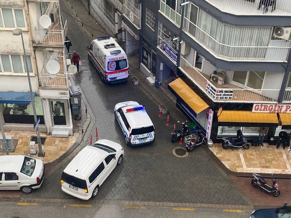 Denizlide Yalniz Yasayan 91 Yasindaki Yasli Kadin Evinde Olu Bulundu 2