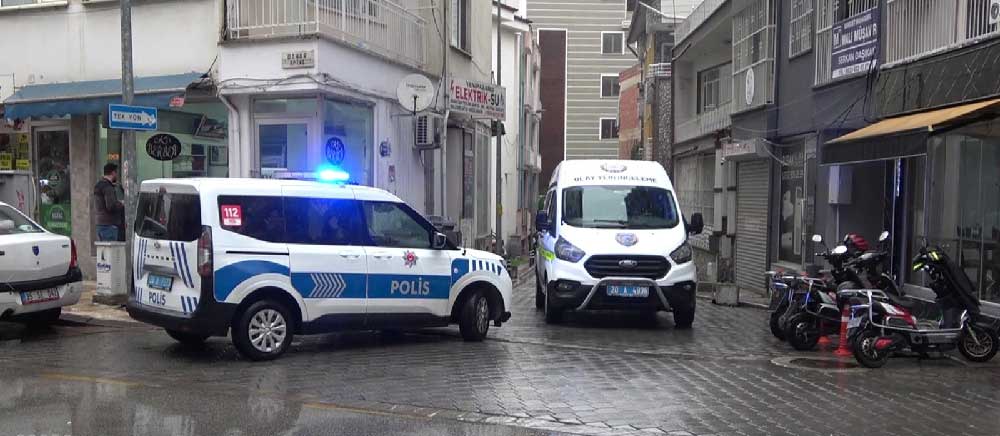 Denizlide Yalniz Yasayan 91 Yasindaki Yasli Kadin Evinde Olu Bulundu 4