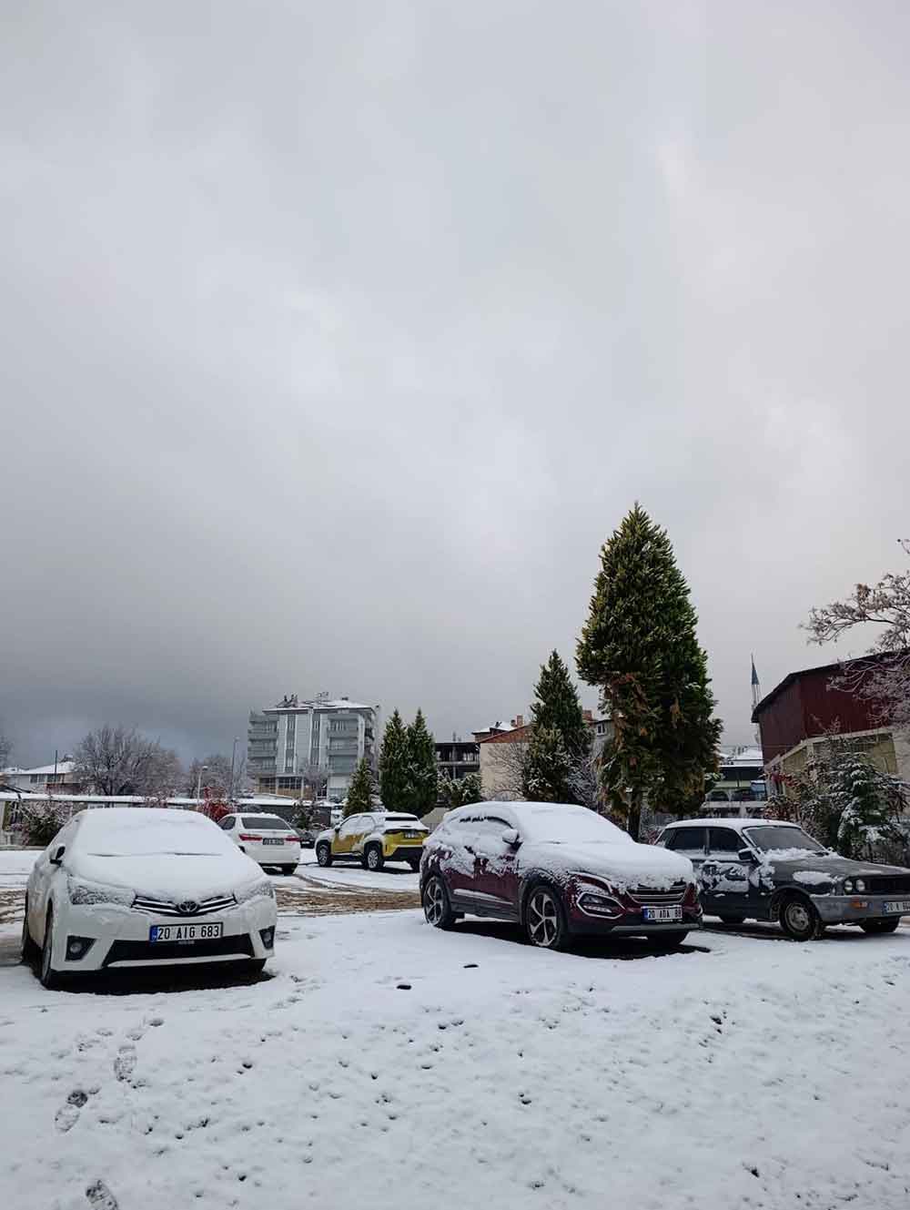 Kale Beyaza Burundu 1 3