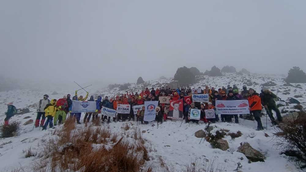 Kazikbeli Savasi Anisina Honaz Dagina Zirve Tirmanisi