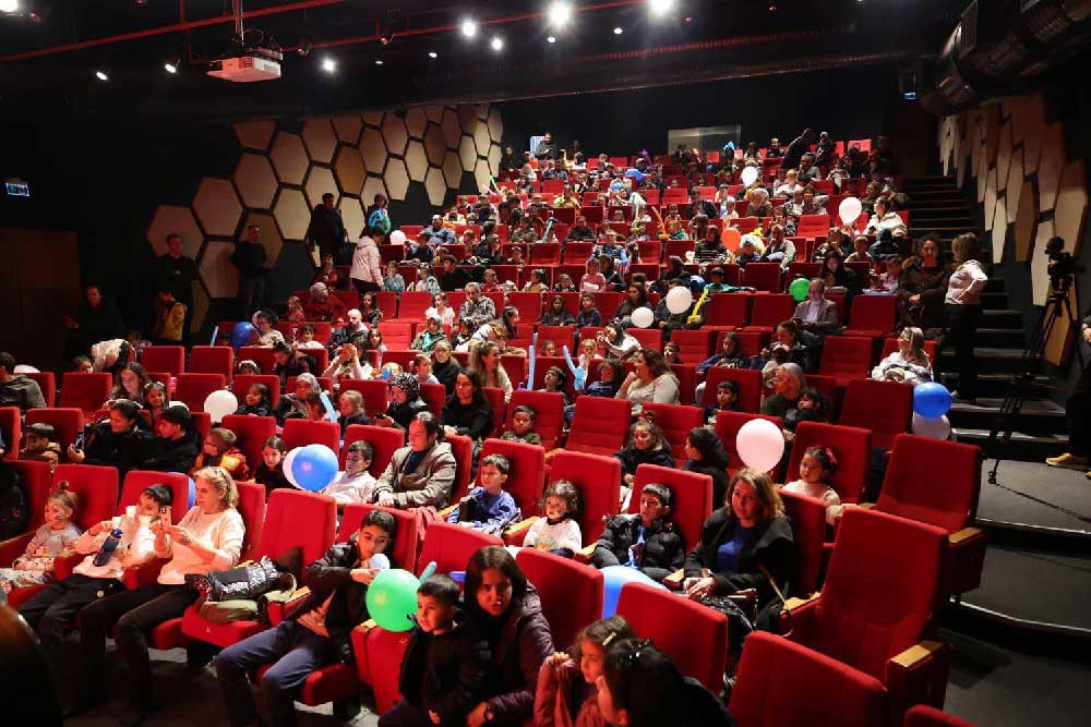 Merkezefendide Karne Senligi Cocuklarin Nesesiyle Tamamlandi 1