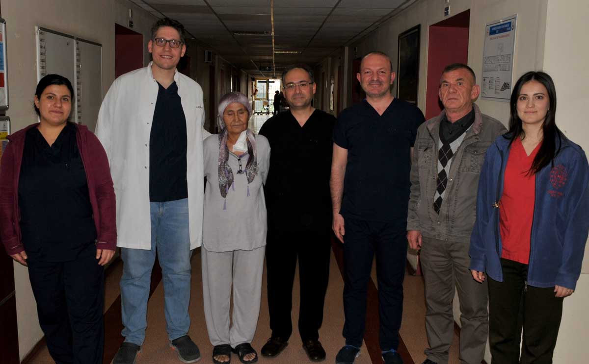 Midesinden Yeni Yemek Borusu Yapilan Hasta Sagligina Kavusturuldu