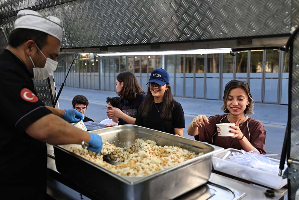 Mobil Ikramlar Ilk Yilda 1 Milyonu Asti 1