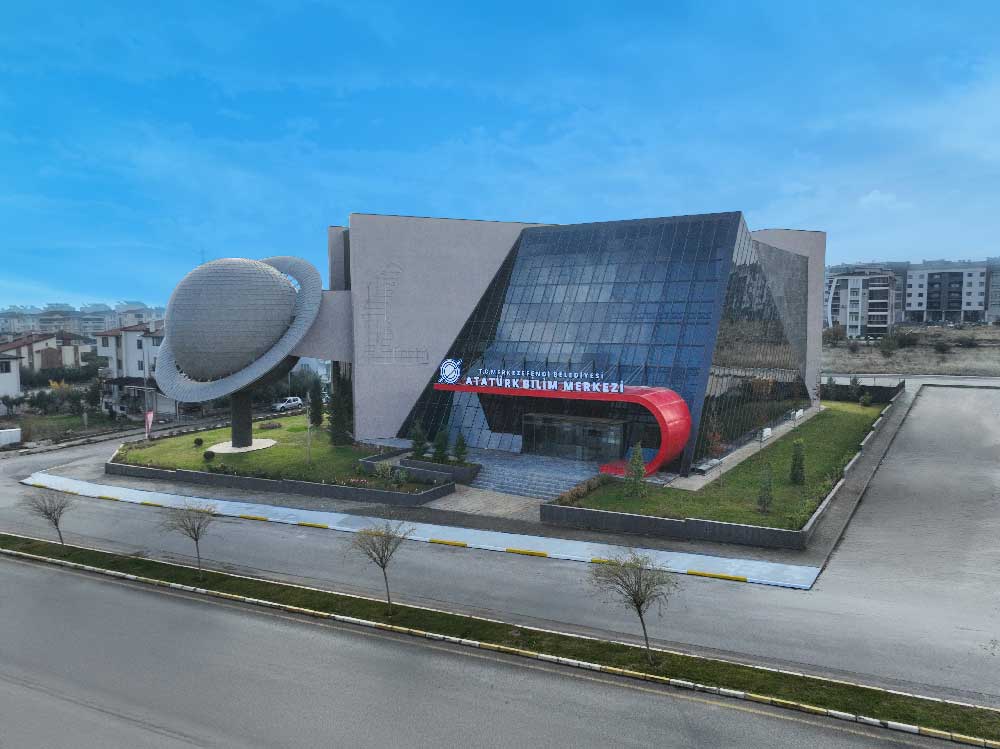 Ozgur Ozel Merkezefendide Halkla Bulusacak 2