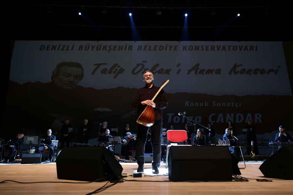 Usta Sanatci Talip Ozkan Denizlide Turkulerle Anildi 1