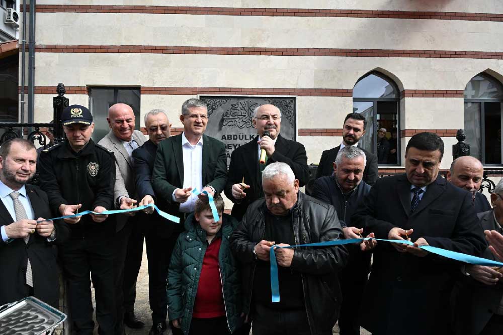 Abdulkadir Geylani Camisi Ibadete Acildi 3