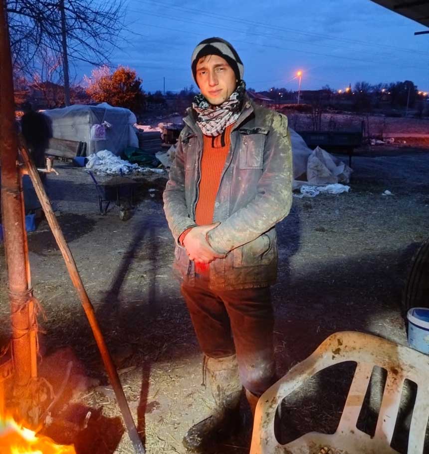 Buldan Denizli Kadikoy Sut Ureticisi Umit Sorucu Denizli2