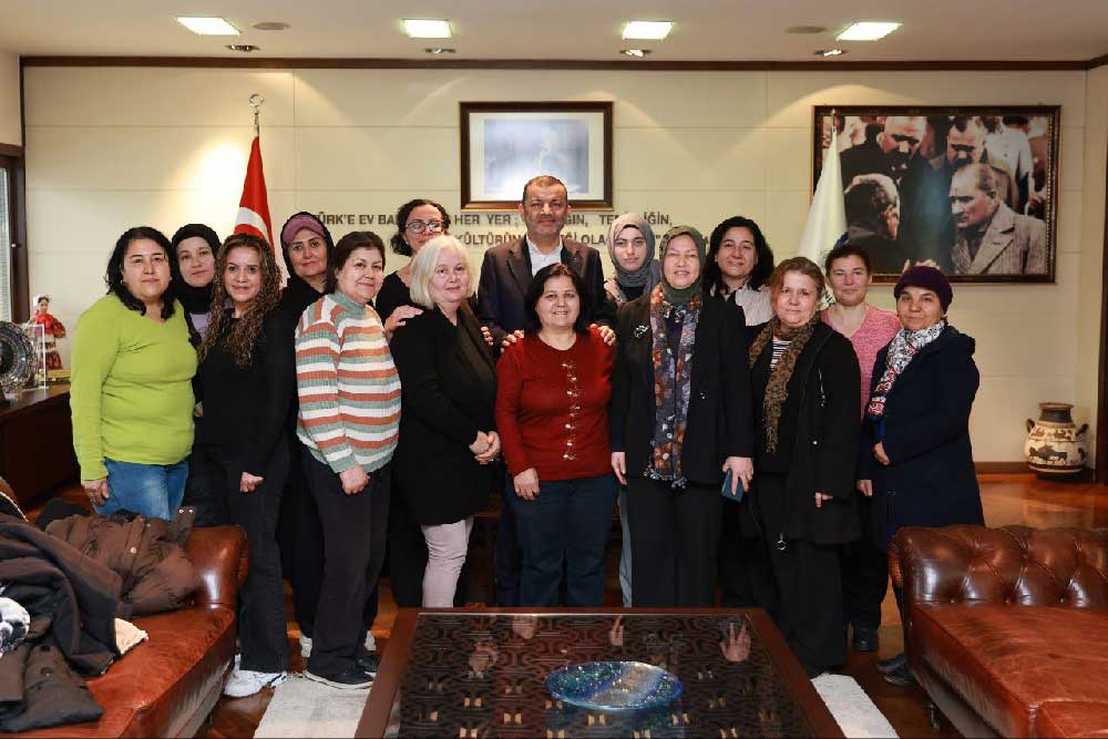 Buldan Ve Babadagli Kadinlardan Tesekkur Ziyareti 3