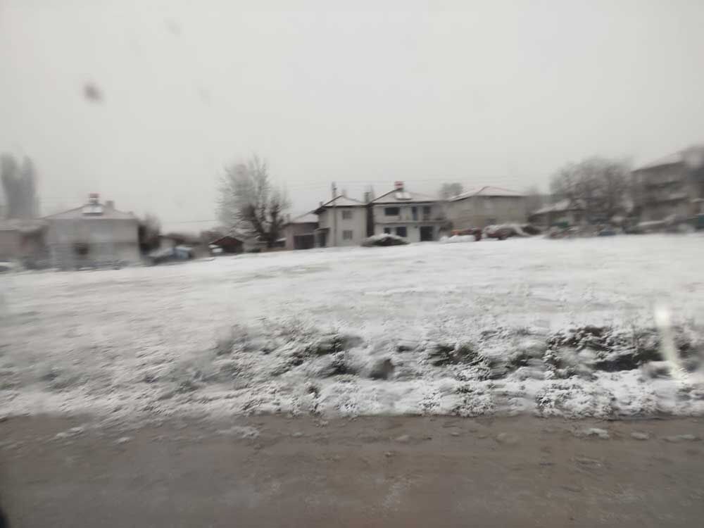 Buldanin Yuksek Kesimlerinde Kar Yagisi Etkili Oldu 1 3