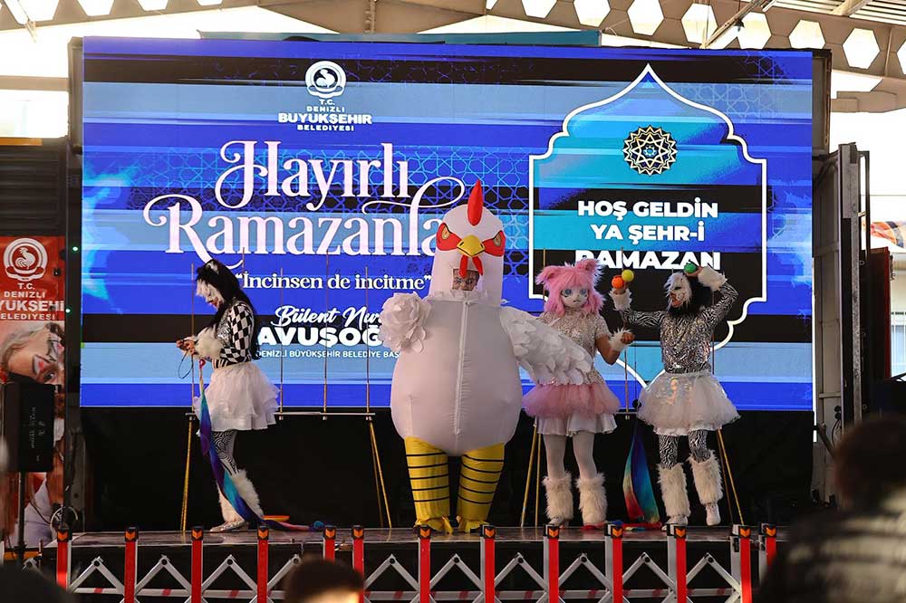 Buyuksehirin Ramazan Sofralari Kuruldu 2